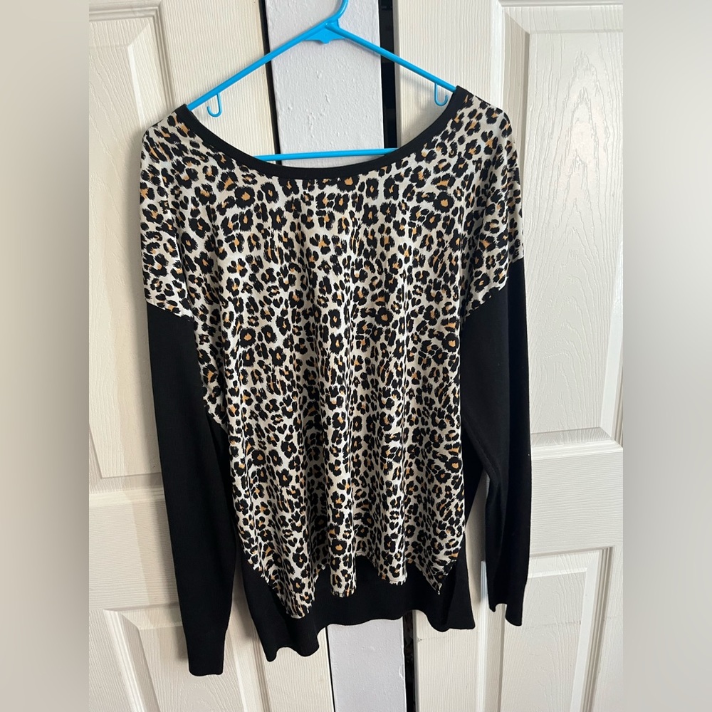 Brand New Van Heusen Sweater